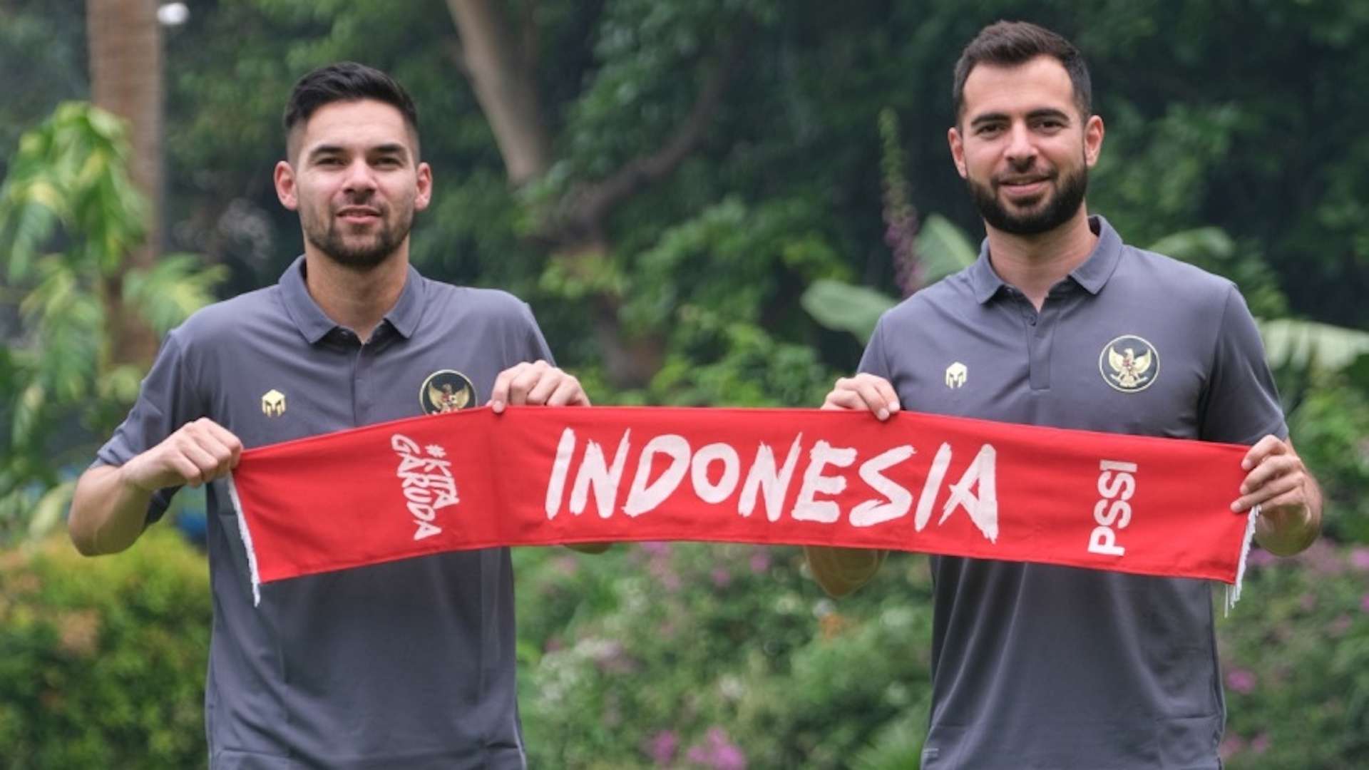 根据QS世 根据QS世